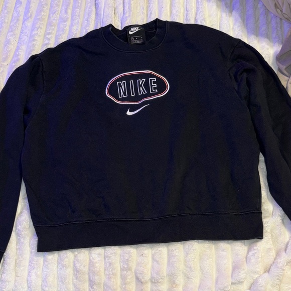 Nike Black Crewneck Sweatshirt - Picture 1 of 3